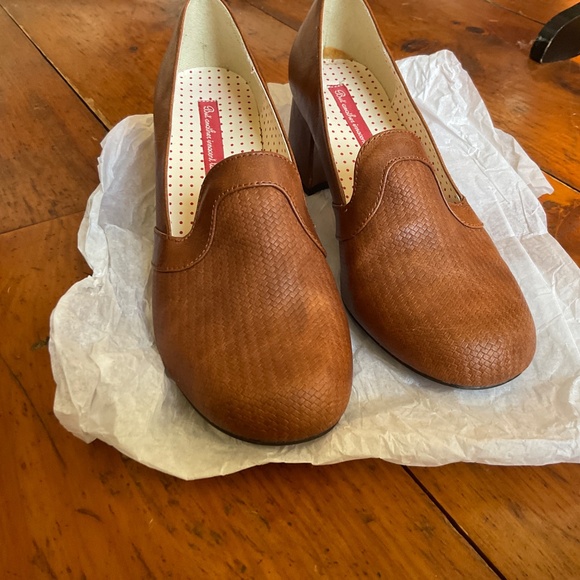 But Another Innocent Tale Shoes size 10 retro vibe - Picture 10 of 10